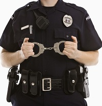 police handcuffs 070323a0062 200w
