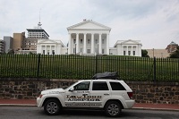 virginia-richmond-capitol-and-jeep-lawless-america-movie-2012-06-24 002-200w