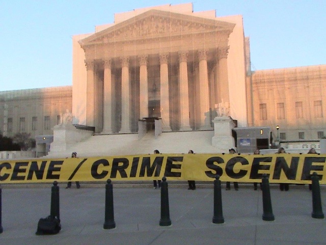 united-states-supreme-court-crime-scene-2013-02-06-640w